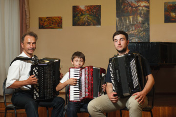 "`Array.title|replace:\