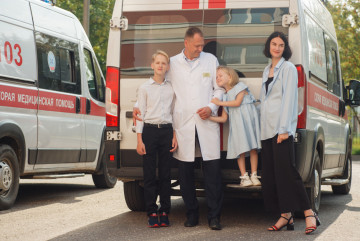 "`Array.title|replace:\