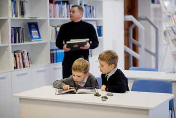 "`Array.title|replace:\