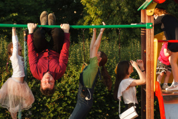 "`Array.title|replace:\