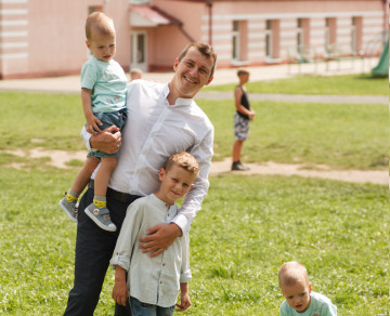 "`Array.title|replace:\