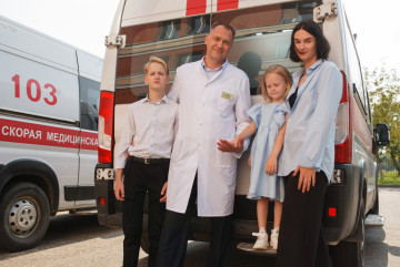 "`Array.title|replace:\