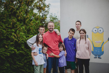 "`Array.title|replace:\