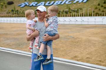 "`Array.title|replace:\