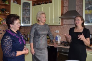 "`Array.title|replace:\