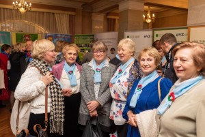 "`Array.title|replace:\