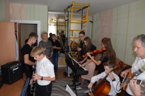 "`Array.title|replace:\